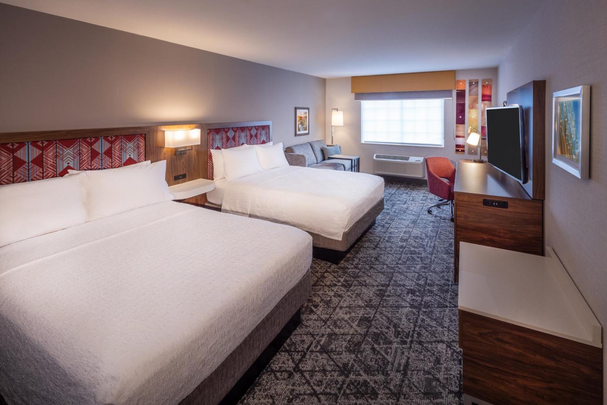 Hampton Inn 普尔曼 外观 照片